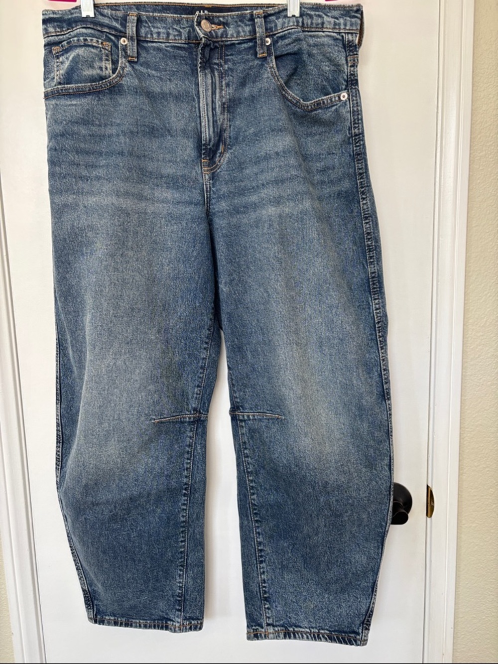 GAP Barrel Fit Blue Washed Jeans